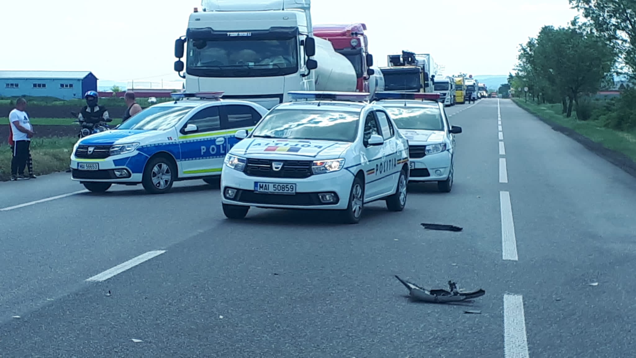 Accident cu trei morți și trei răniți, în localitatea Secuieni din Neamț. A fost activat planul roșu de intervenție