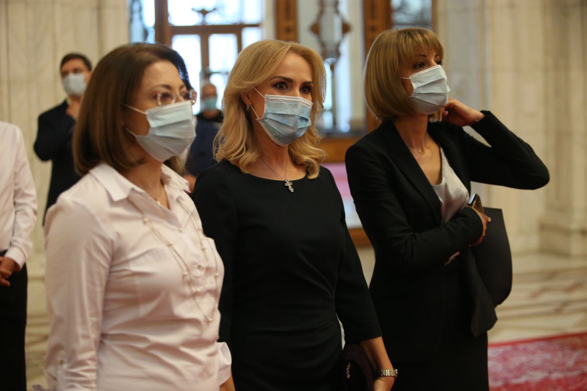 VIDEO | Ce nu s-a văzut la congresul PSD de sâmbătă, încă unul unde s-a promis schimbarea partidului. Observații de reporter