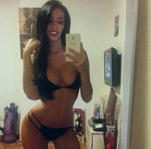 GALERIE FOTO HOT / Ea i-a înmuiat genunchii lui Neymar. Unde "marchează" brazilianul mai nou