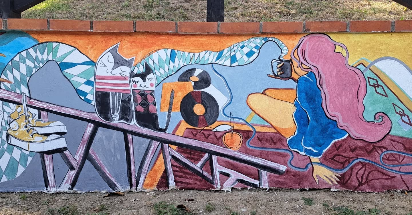 Un român stabilit în Belgia și-a făcut festival de muzică în curtea casei unui sat din Argeș: „Am dărâmat grajduri, am pus gazon”