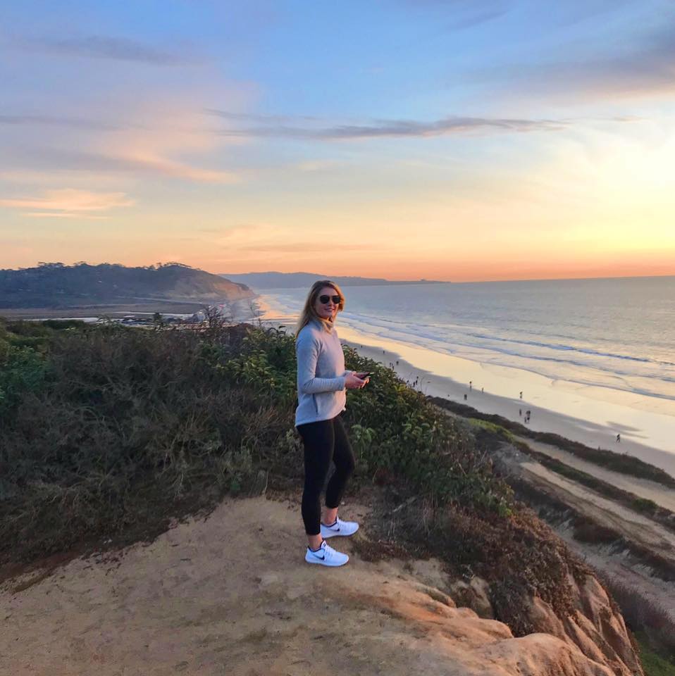 Ce bine arată nepoata Angelei Similea în costum de baie. Grace trăiește în America | FOTO