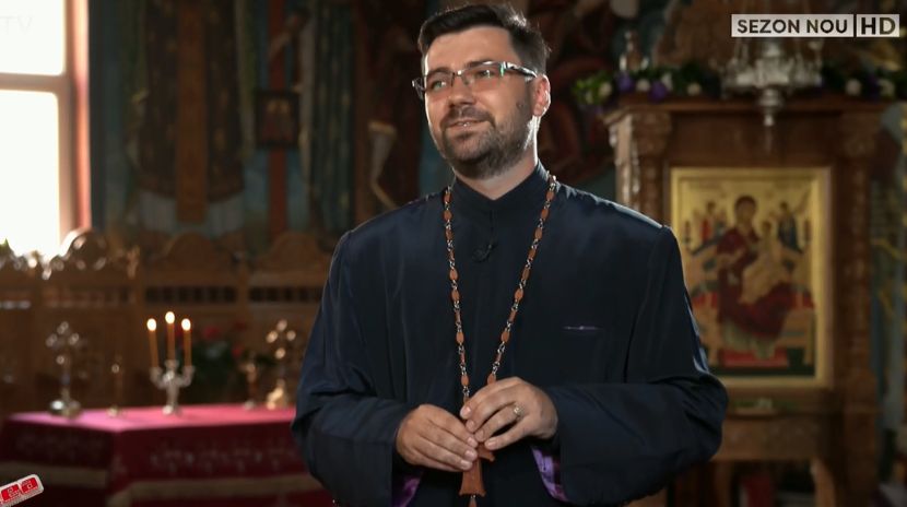 Surpriză pe scena de la Vocea României. Un arhidiacon la Arhiepiscopia Tomisului se vrea cântăreț | FOTO