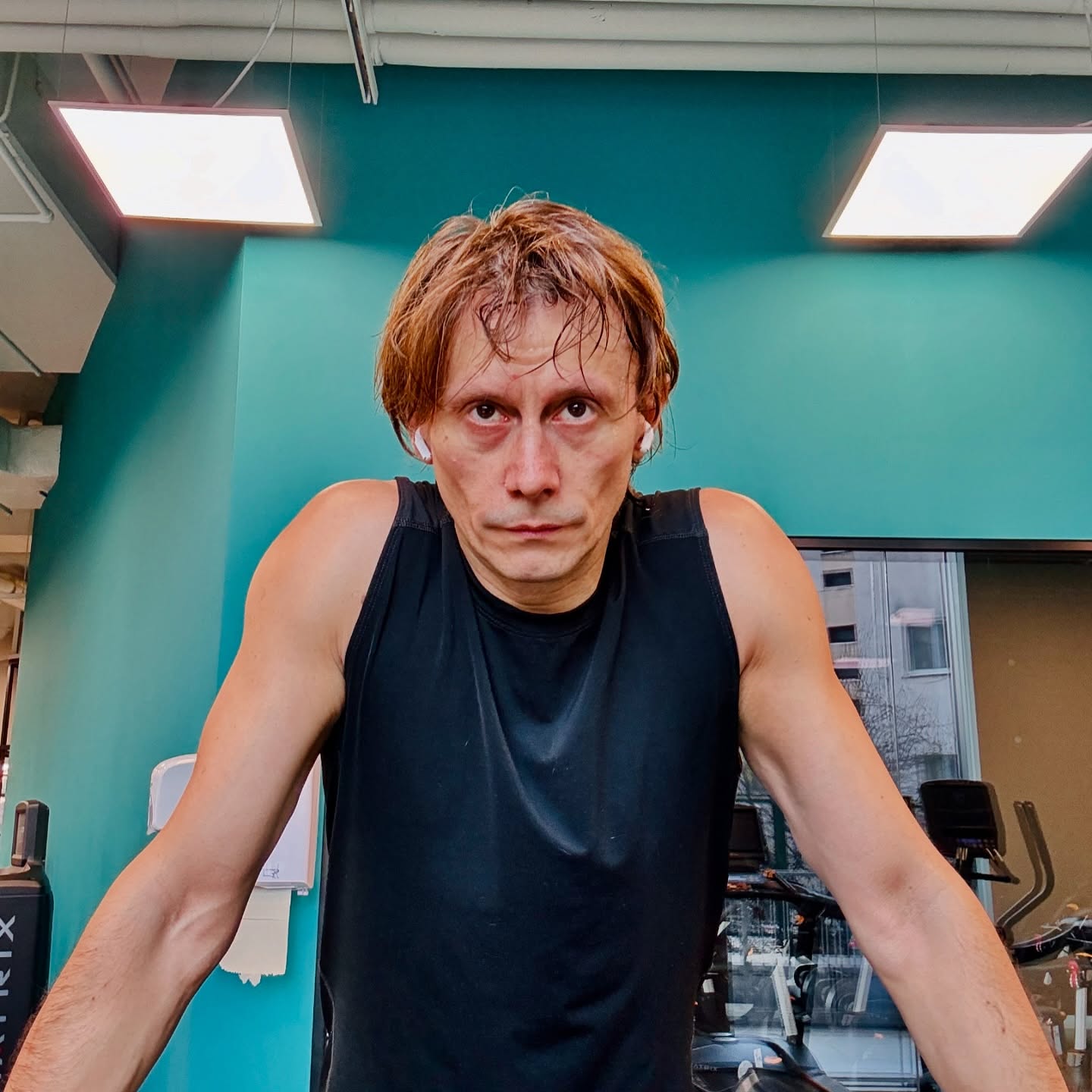 Marius Manole, striptease în fața a 500 de oameni. Actorul a făcut anunțul în urmă cu puțin timp. „Nu, nu glumesc”
