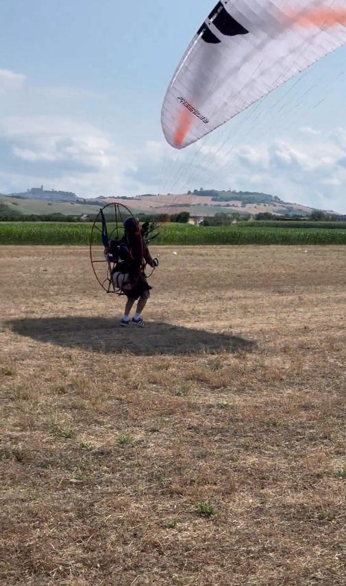 Felix Baumgartner va fi înmormântat astăzi într-un loc secret. Cine sunt singurele persoane care participă la ceremonie