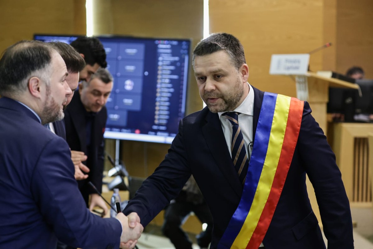 Ciprian Ciucu a depus jurământul ca primar al Bucureștiului și a cerut două lucruri