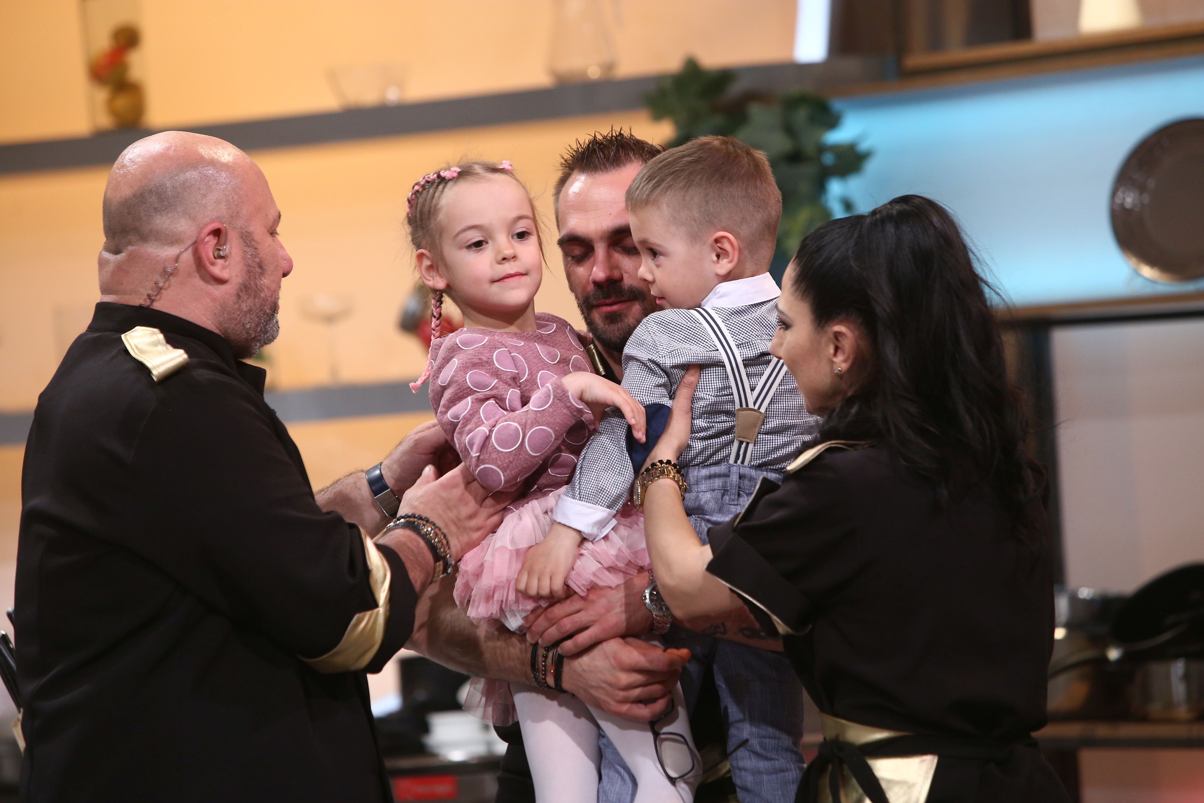 Cum a reacționat Adrian Stroe, cuțitul de aur al lui Cătălin Scărlătescu, după ce a pierdut la „Chefi la cuțite”: „Eu spun din ce am auzit de la colegii ei”