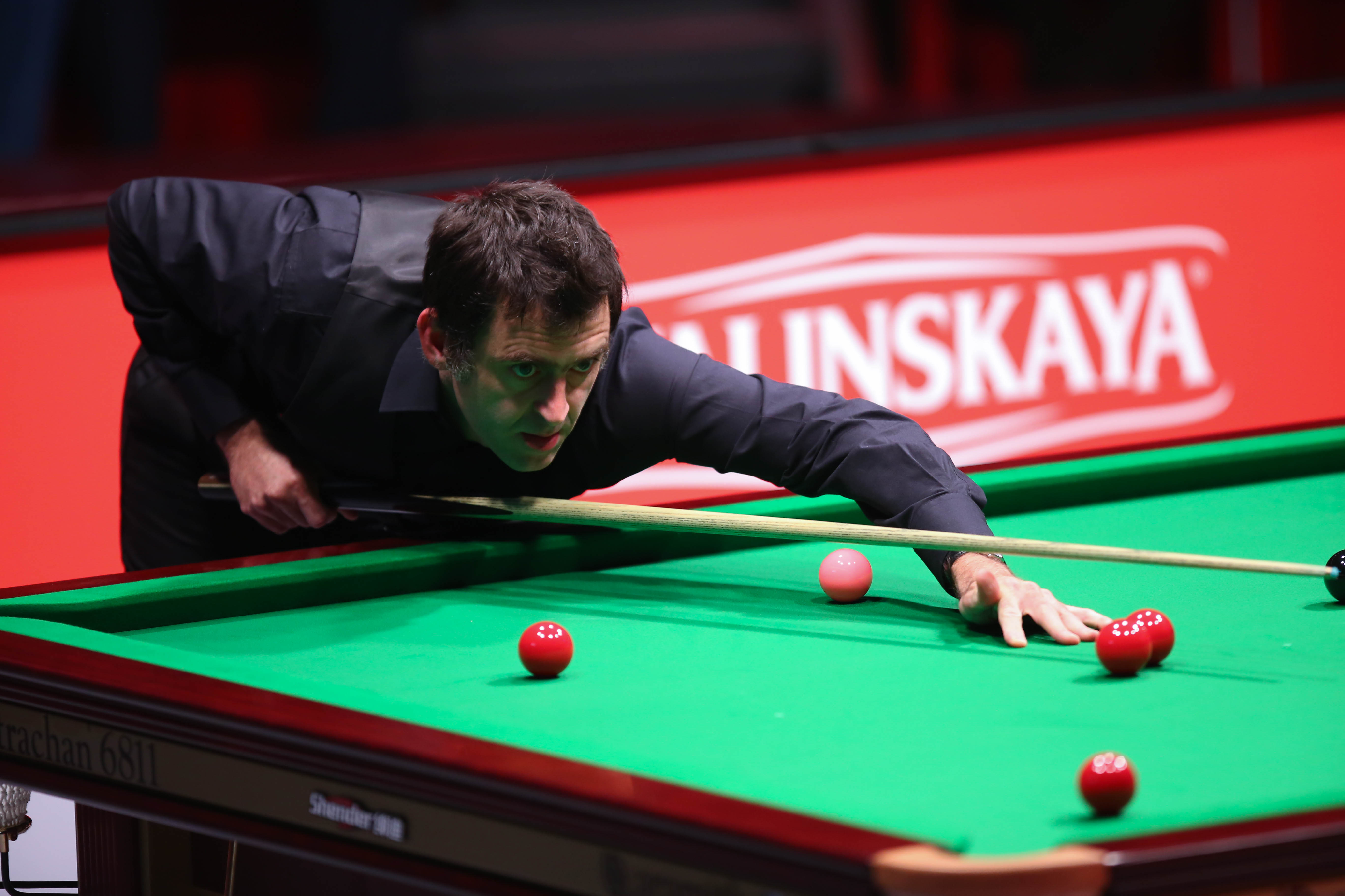 O’Sullivan şi Bingham au făcut show de snooker la circul Globus. Victorie pentru Ronnie! Europeanul Pro, la București/ FOTO