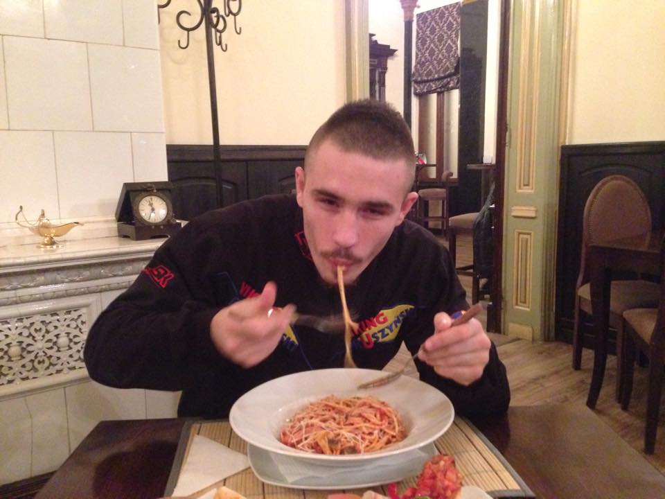 VIDEO/ Amansio Paraschiv vrea să îşi ”mănânce” adversarul la Monza: ”Îl fac spaghete”