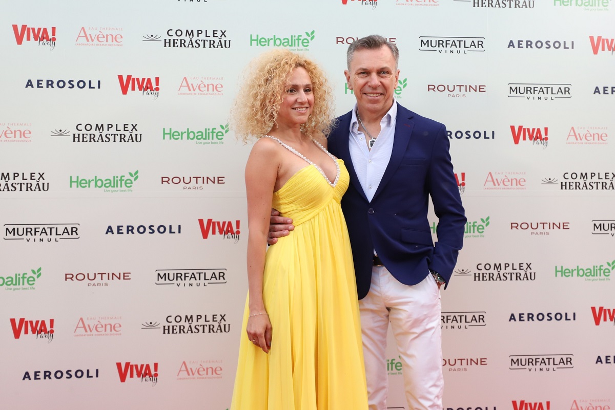 Anca Țurcașiu și Cristian Georgescu, fostul soț, prezenți la aceeași petrecere. Medicul a apărut cu iubita blondă, iar vedeta - cu „sufletul ei pereche”