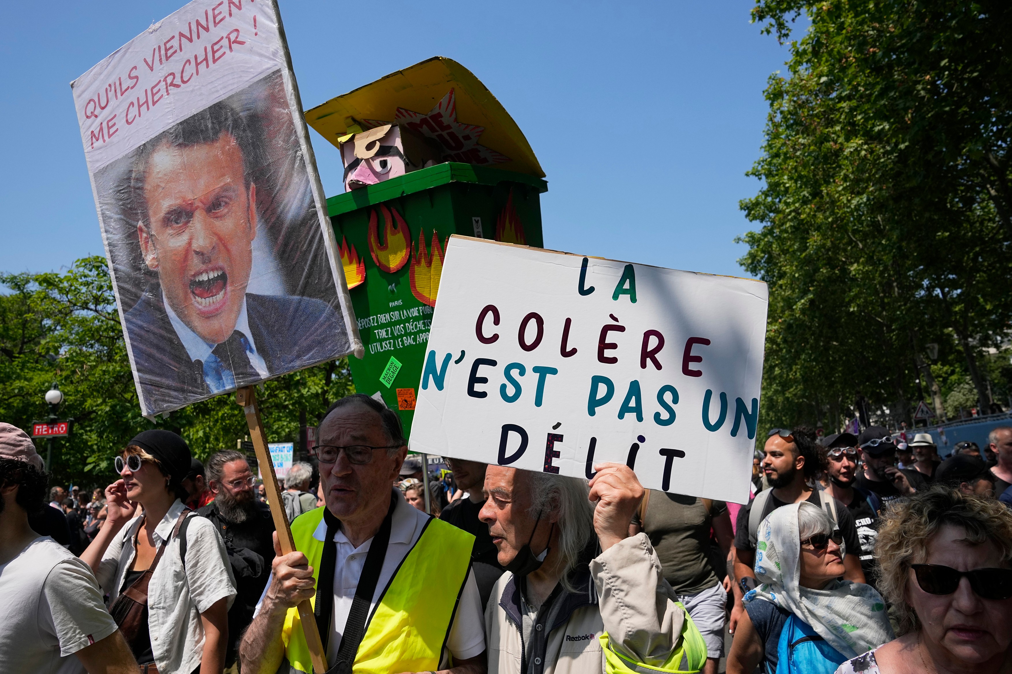 Noi proteste în Franța față de reforma pensiilor. Manifestanții au ocupat pentru scurt timp sediul Jocurilor Olimpice de vară din Paris
