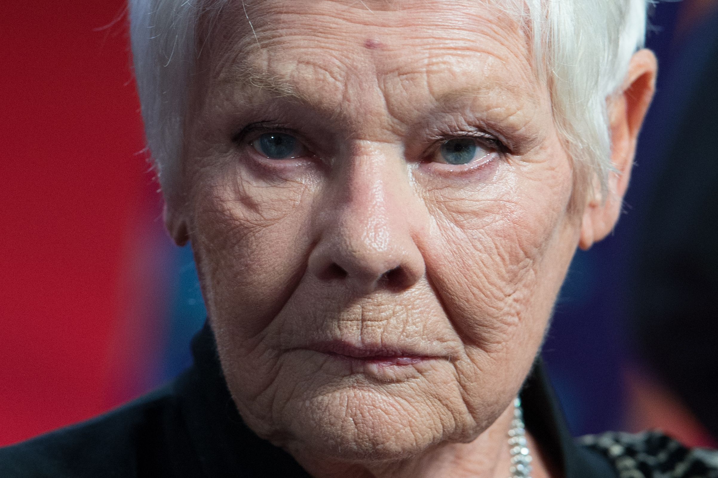 Drama pe care o trăiește Judi Dench. Actrița spune că nu mai vede și nu mai poate citi scenariile