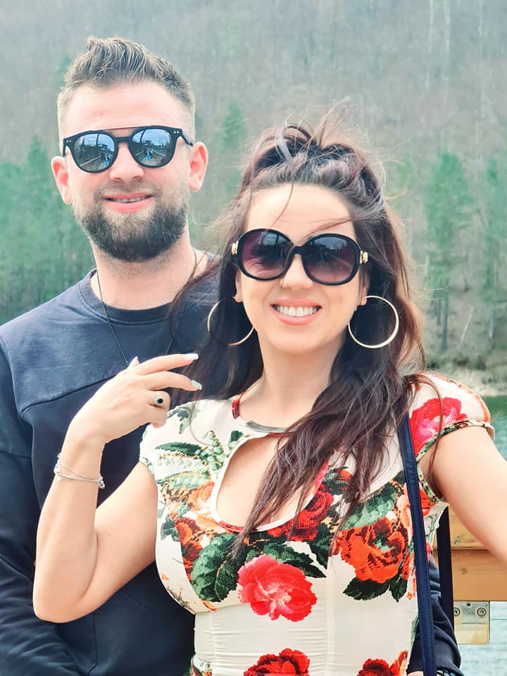 Larisa Drăgulescu a spus de ce a divorțat de Marian Bogdan: „Ne înțelegem foarte bine, comunicăm în continuare prin telefon”. 5 ani au fost împreună