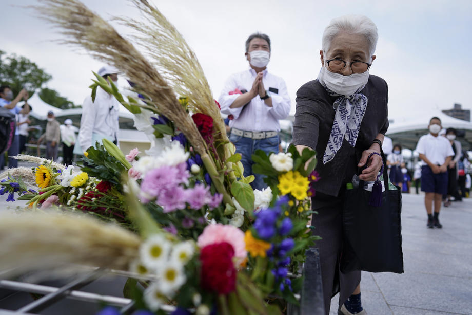 Japonia se reculege la Hiroshima, la 75 de ani de la primul atac nuclear din istorie
