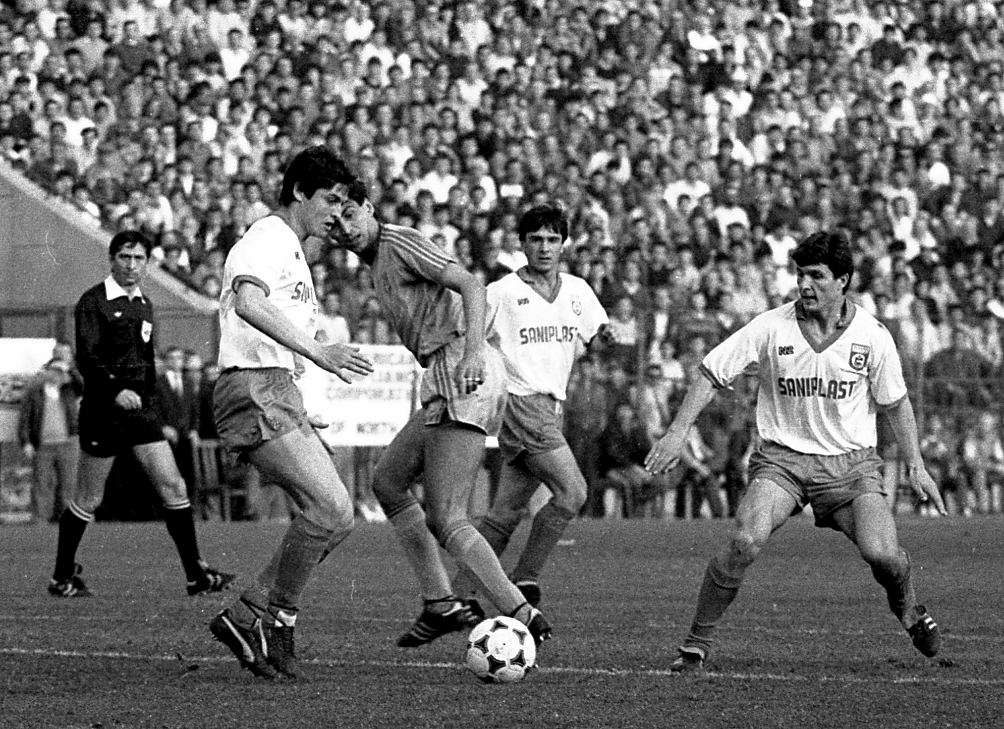 OPINIE | Jurnalistul GSP Alin Buzărin, rânduri nostalgice despre un meci de poveste. Dinamo - Steaua ca pe vremuri!