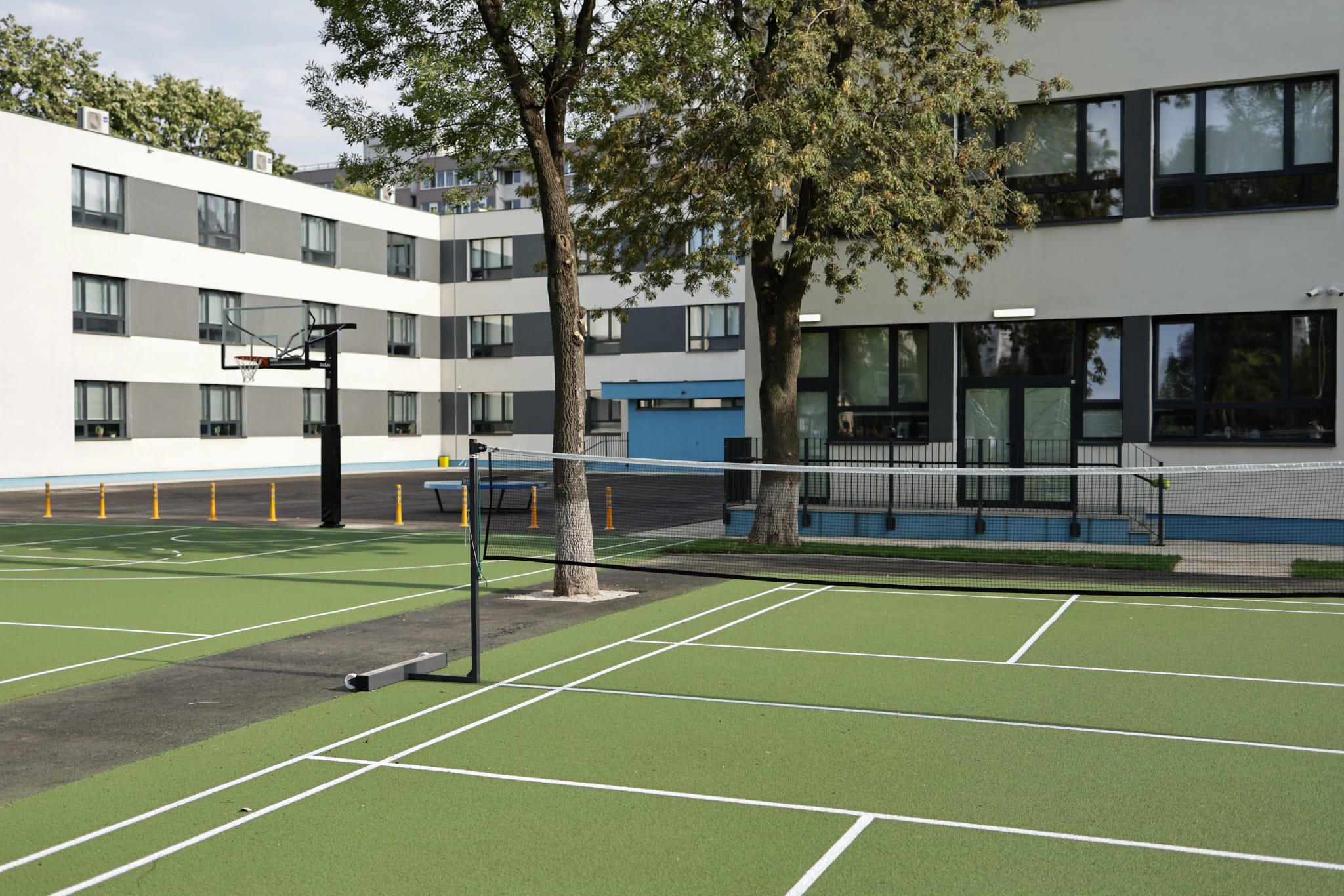 Școala 164 din București a inaugurat cea mai mare bază sportivă, care îi poartă numele campioanei Cristina Neagu