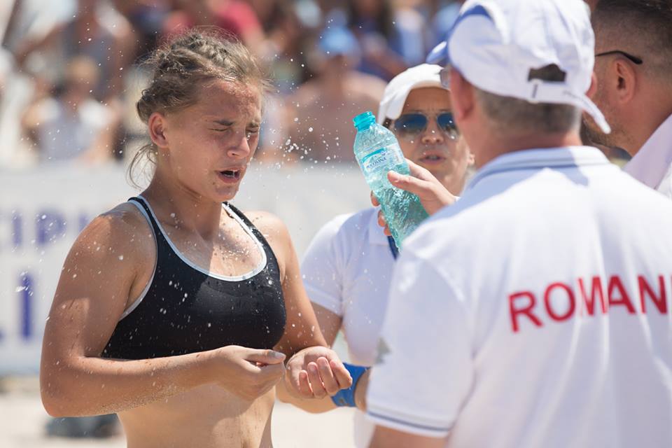 Lupte pe plajă: România a cucerit trei medalii de aur în prima zi a Mondialelor de la Mangalia