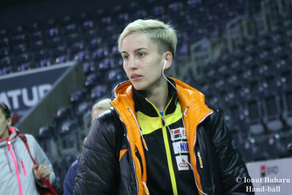 Ce fete frumoase avem la handbal! GALERIE FOTO