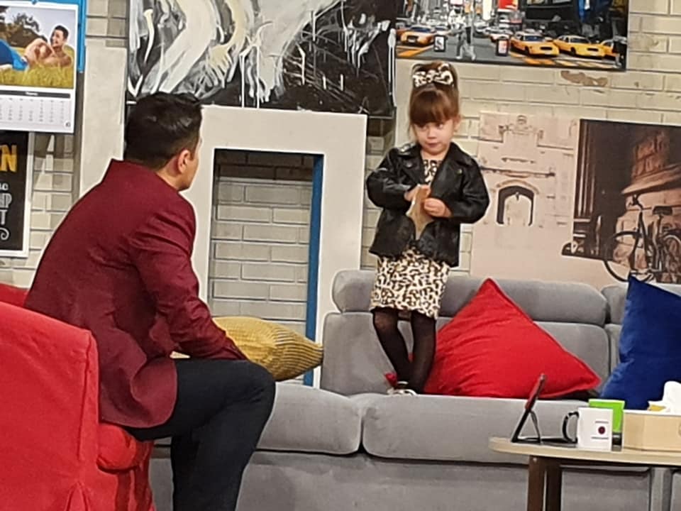 Sânziana Buruiană își duce fetița la concursuri de Miss. "Am rămas șocată cum la 3 ani poți să transformi copilul" | FOTO