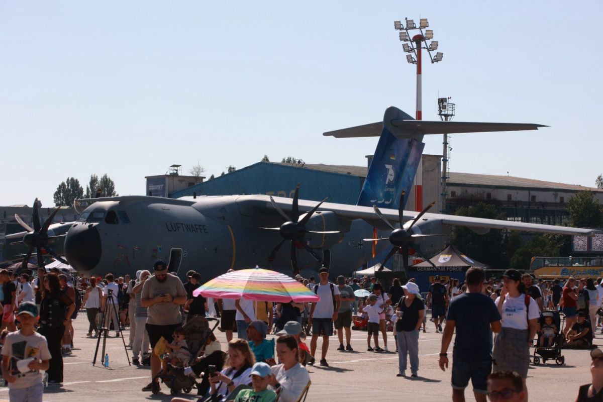 BIAS 2026. Frecce Tricolori și Turkish Stars au făcut senzație sâmbătă la Aeroportul Băneasa. Programul celui mai mare show aerian din România