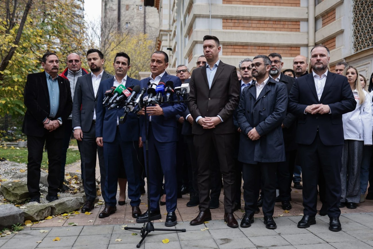 Daniel Băluţă şi-a depus candidatura la Primăria București fără Grindeanu. A venit cu Manda, Firea, Manole și Costoiu. De ce a lipsit șeful PSD