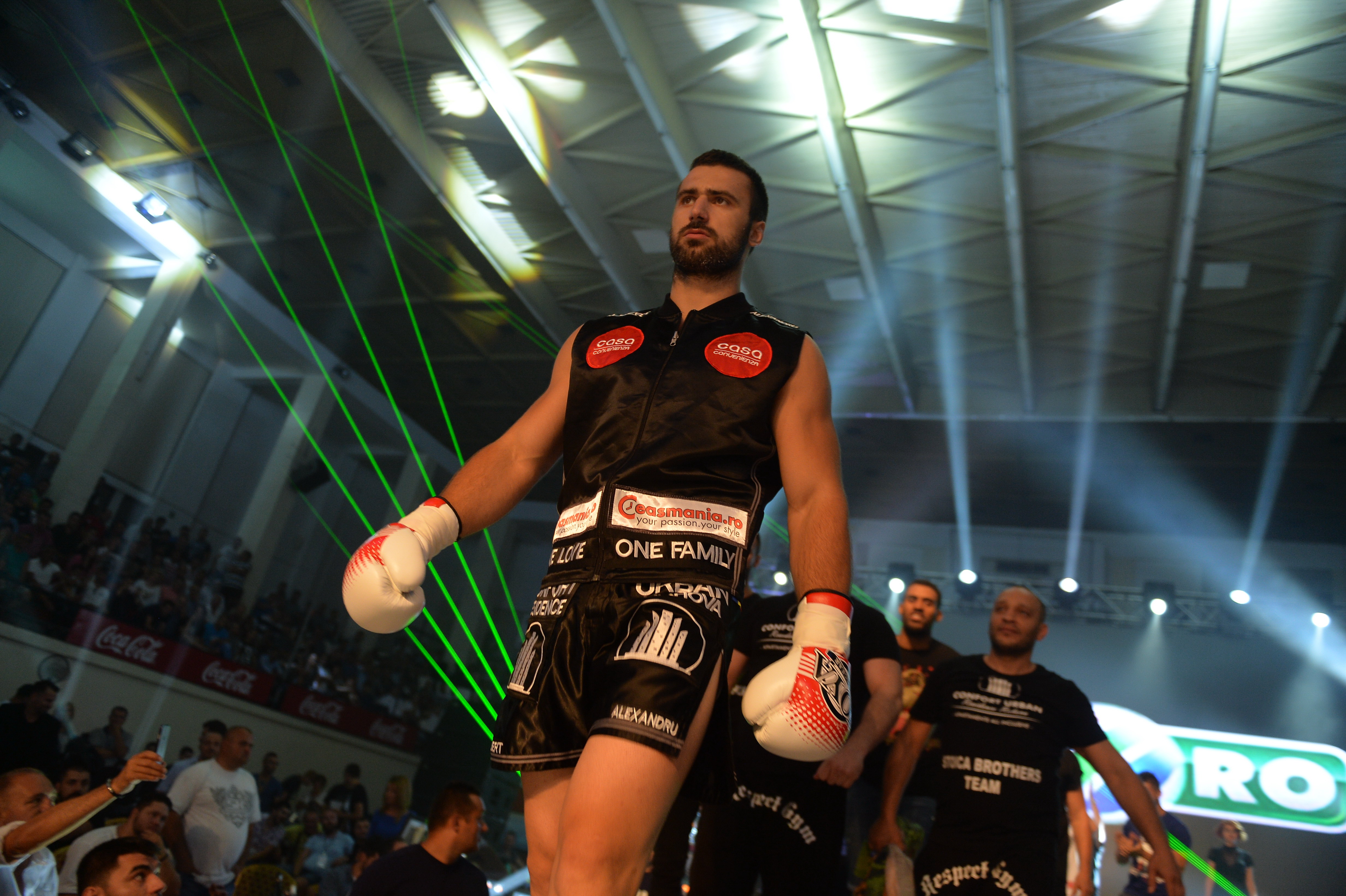 SUPERKOMBAT CONSTANȚA: Cătălin Moroșanu l-a distrus pe gigantul de 2,07 metri / REZULTATE & GALERIE FOTO & VIDEO