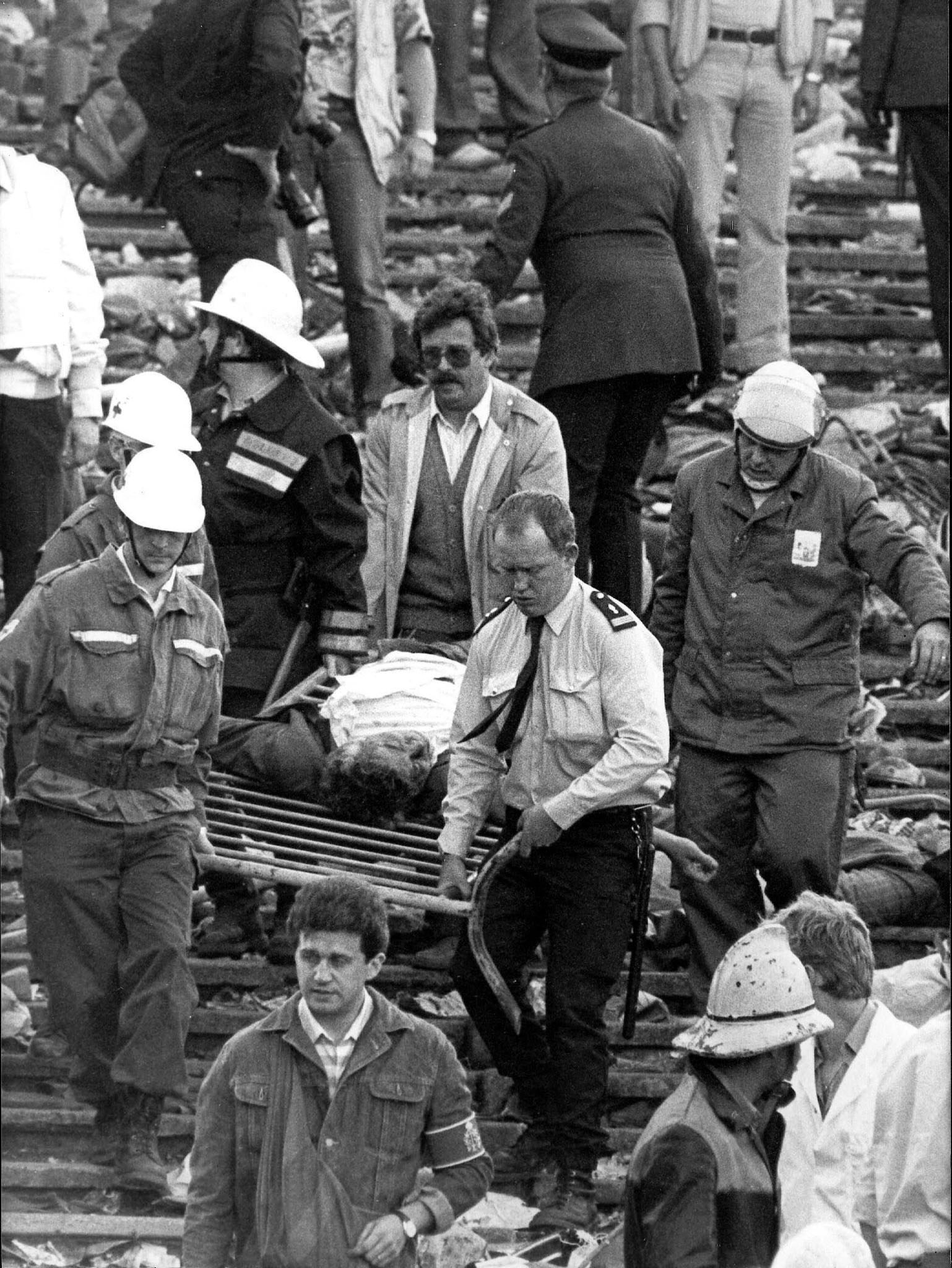 Trei decenii de la Heysel: 39 de morți, 600 de răniți / FOTOGRAFII-ȘOC