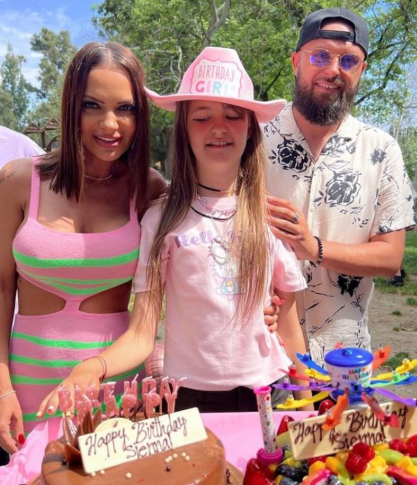 Andreea Antonescu s-a întâlnit cu fostul soț în America. Cum se înțelege cu Traian Spak după divorț