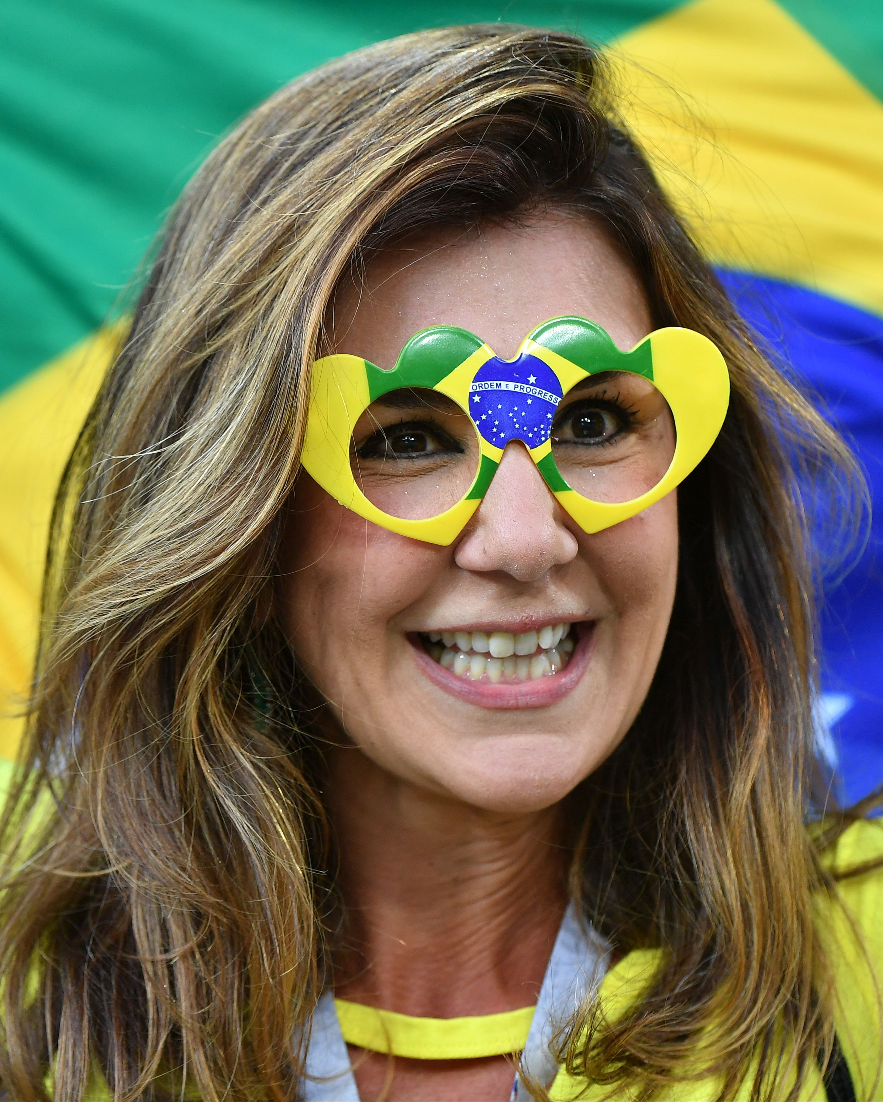 Fotbaliștii din naționala Braziliei sunt susținuți de iubite, soții și fotomodele celebre la Cupa Mondială de fotbal 2018 / GALERIE FOTO