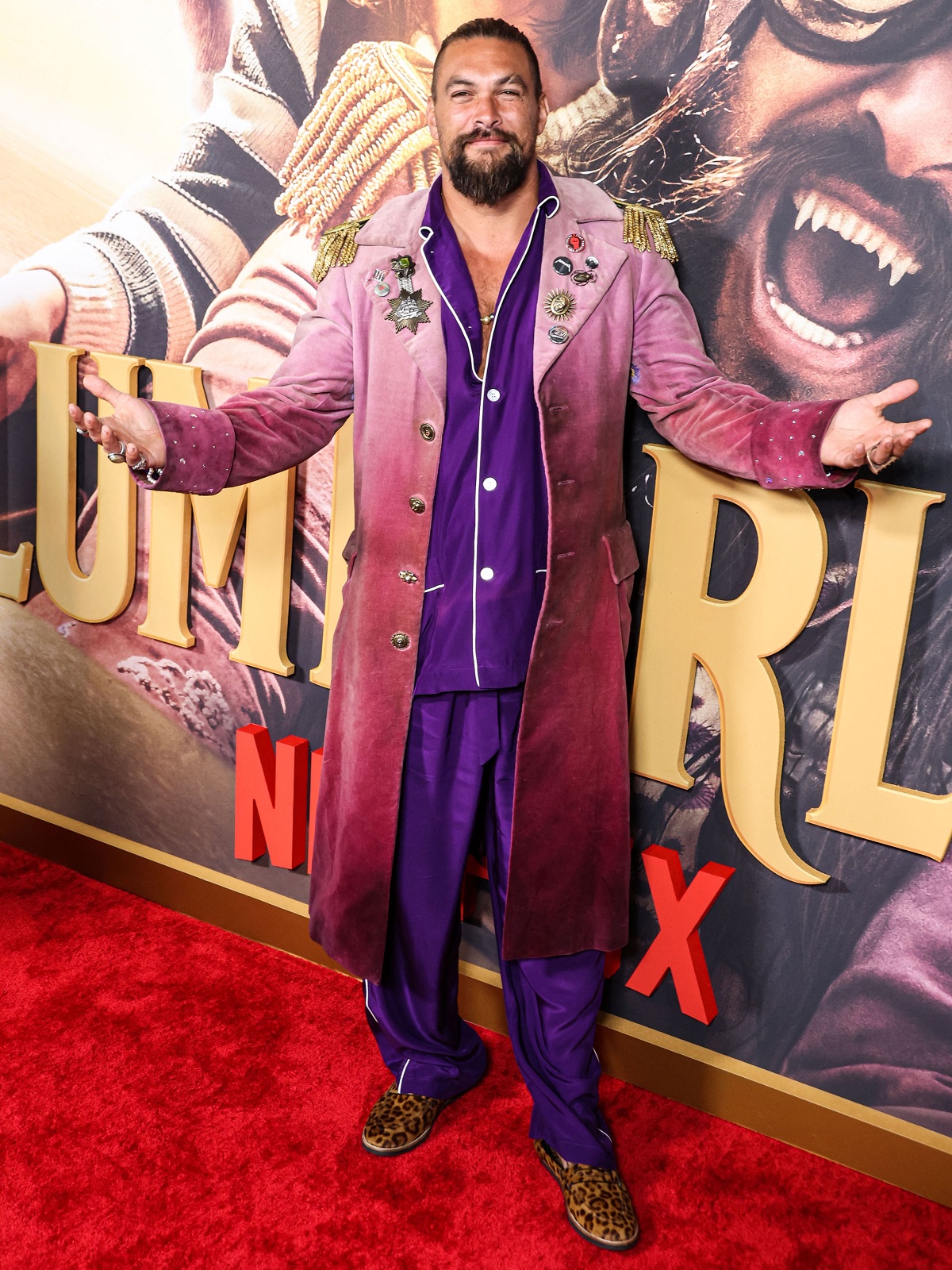 Jason Momoa s-a dezbrăcat în direct, la TV. Starul din „Aquaman” a dat explicații: „Nu-mi mai place să port haine”