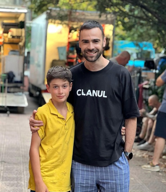 Cum au reacționat colegii de școală ai lui Filip Munteanu, când l-au văzut în serialul „Clanul”: „Unii nu se uită”. El joacă rolul lui Florinel