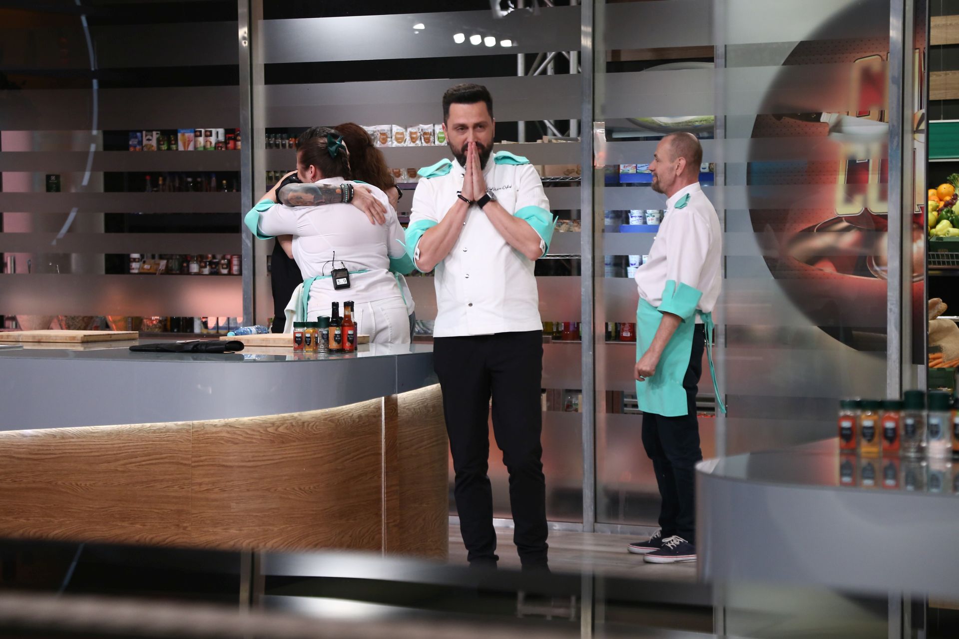 Invitat surpriză la „Chefi la cuțite”, sezonul 14. Când începe show-ul culinar de la Antena 1