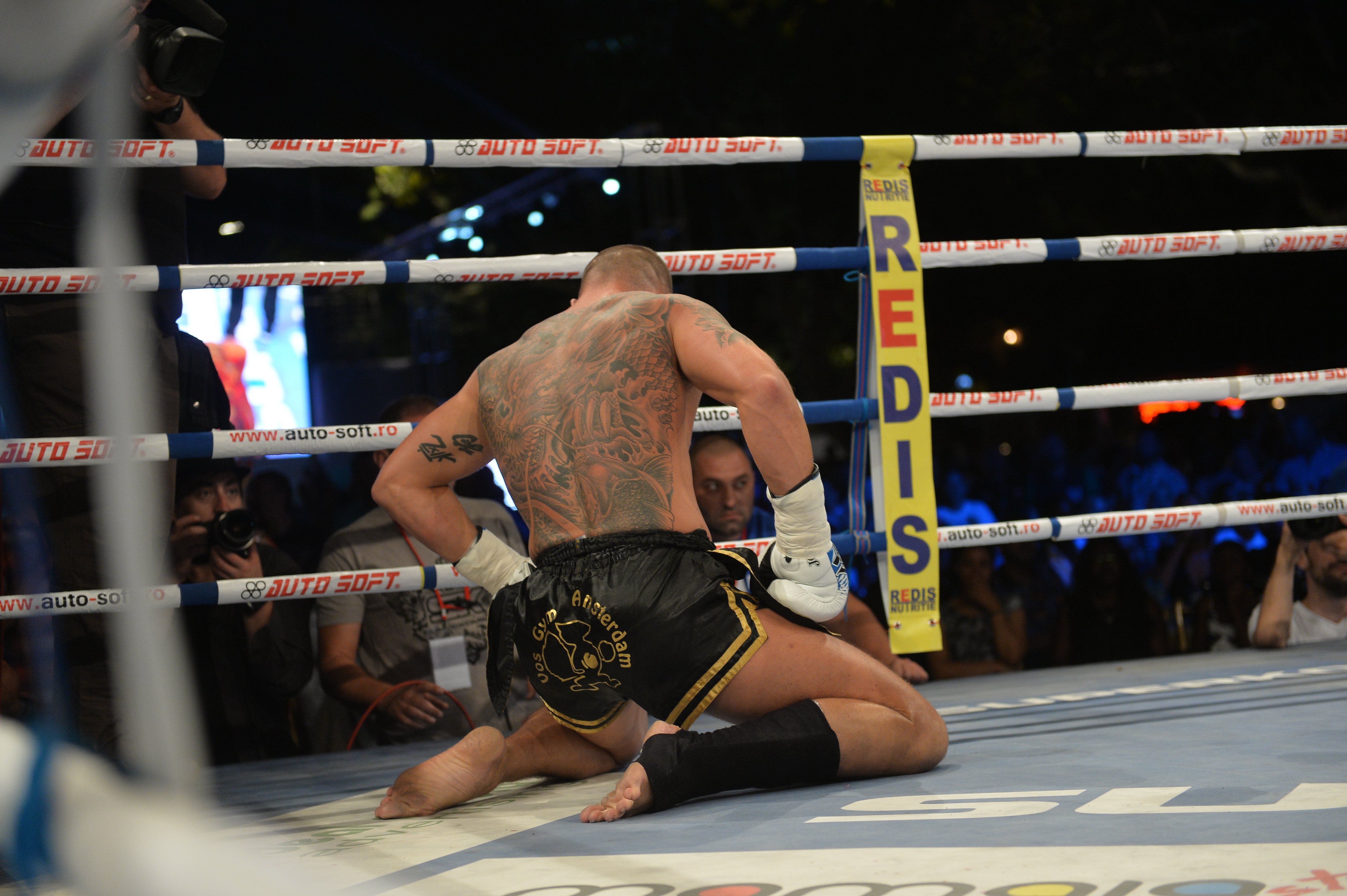 Andrei Stoica îşi păstrează centura de campion mondial / GALERIE FOTO&VIDEO