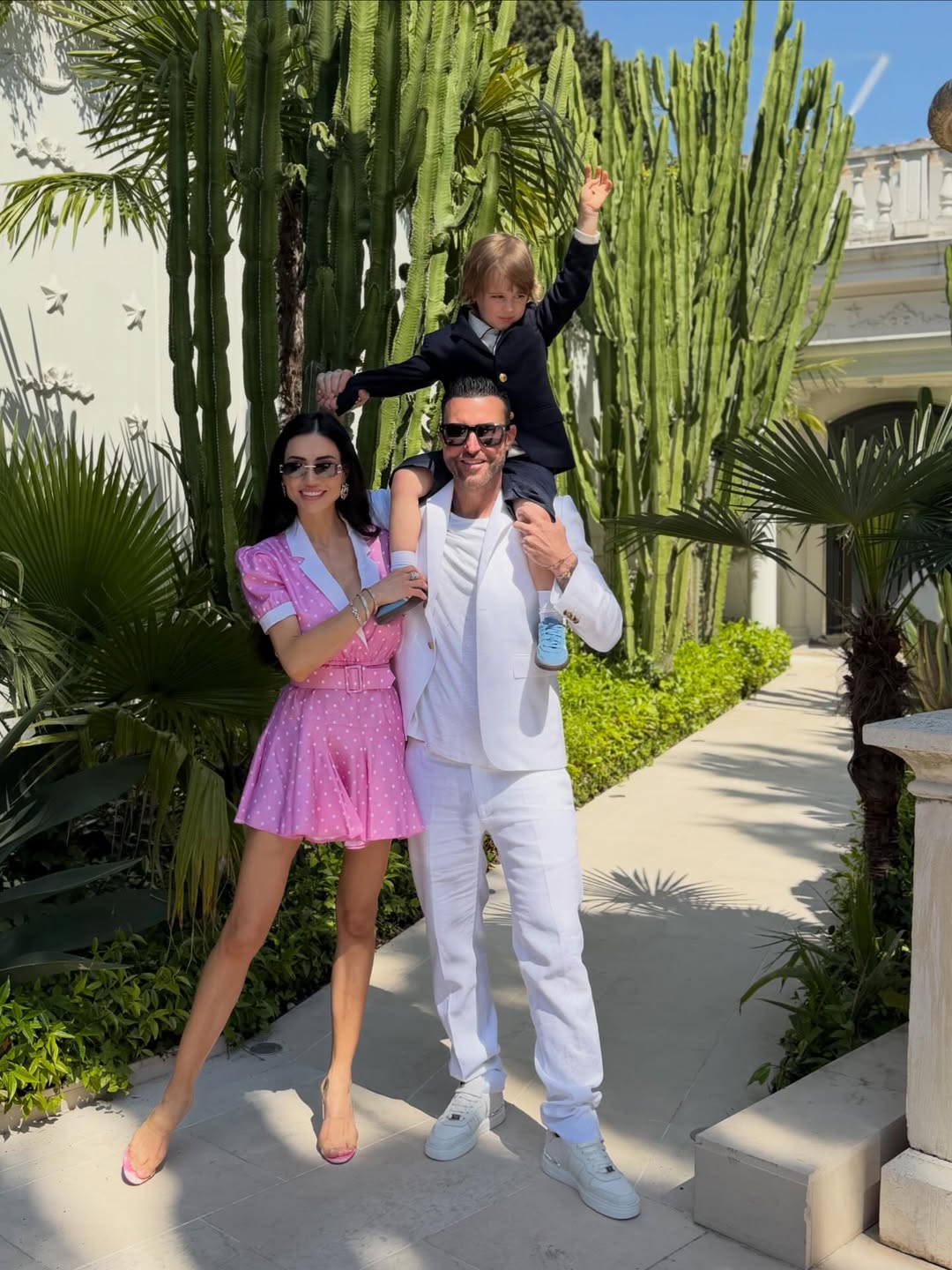 Ce se întâmplă cu Andreea Sasu, românca logodită cu Philipp Plein. Anunțul făcut de celebrul designer: „Întoarce-te acasă cât mai curând. Noi suntem familia ta”