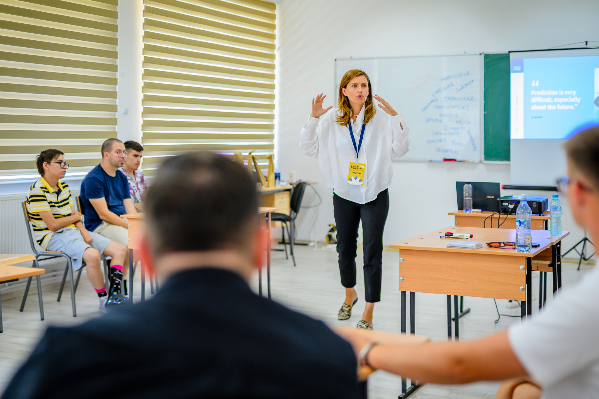Se râde pe stradă, la piață, la cârciumă. Cum am ajuns să descopăr optimismul locuitorilor din cel mai nordic oraș al României 
