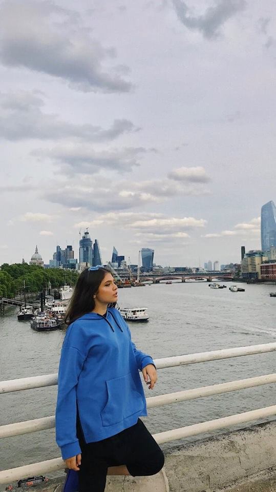 Multipla campioană la taekwondo Elena Chiriac promovează datinile românești în Anglia de sărbători | FOTO