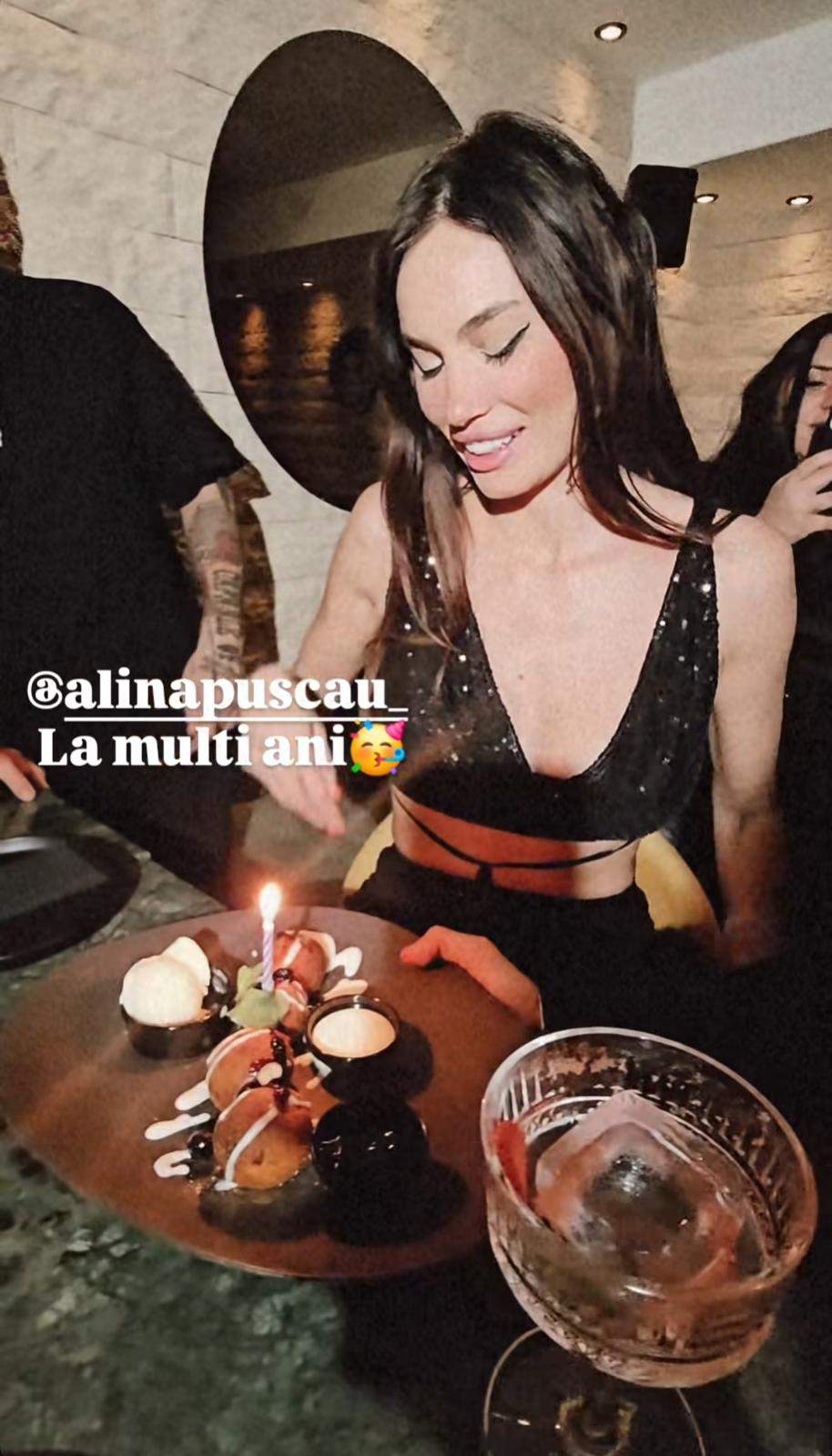 Alina Pușcău a împlinit 44 de ani. Cum a sărbătorit într-un local din Capitală, alături de prieteni. „Pe mine mă atrage un bărbat când îmi petrec timpul cu el”