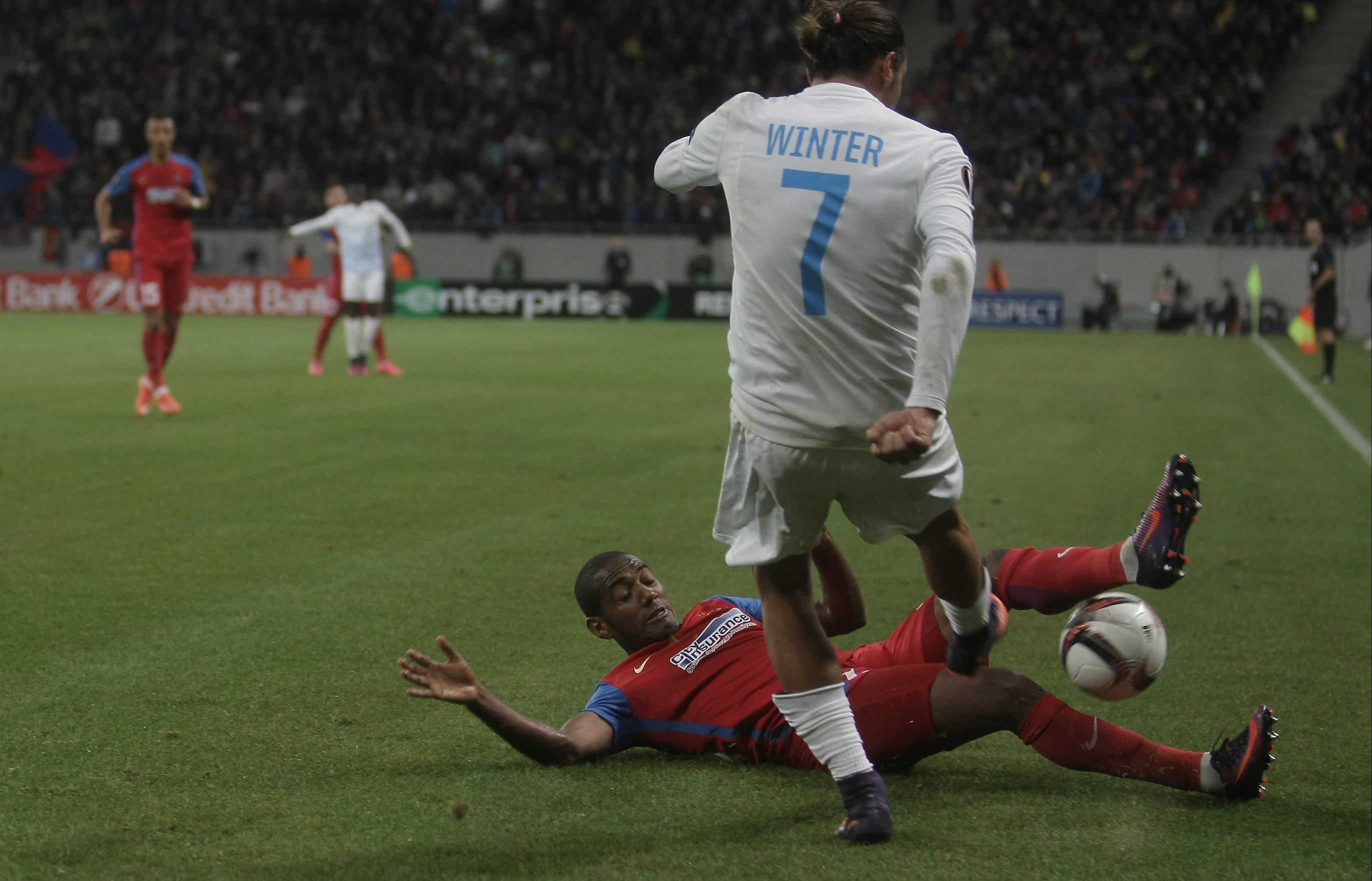 Steaua - FC Zürich 1-1. Gigi a explicat de ce nu a renunțat la Golubovici: “Punea preotul să-i dea cu mir pe tălpi”! Bosniacul i-a mulțumit pentru răbdare, deschizând scorul. Kone a egalat. ”Dublă” Rusescu | LIVE BLOG