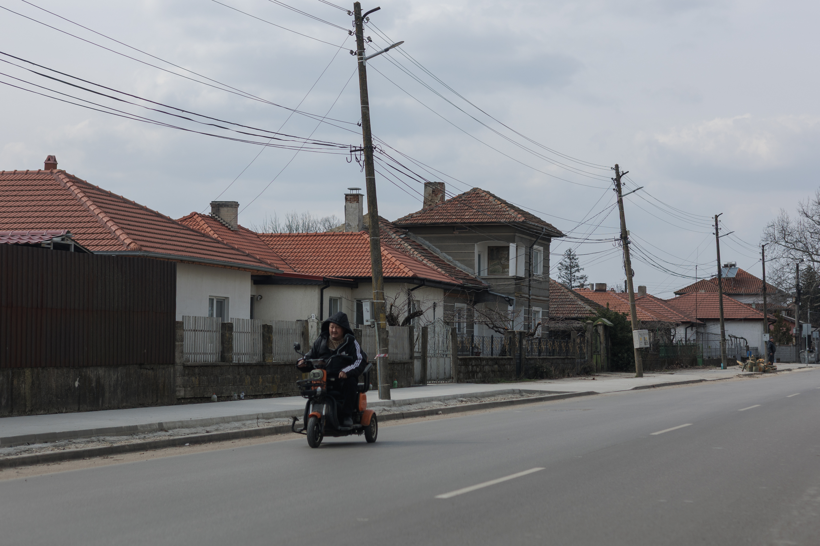 Ce rămâne după războaie: nimeni nu-i mai strigă pe nume pe miile de români din gropile comune de la Turtucaia FOTOREPORTAJ