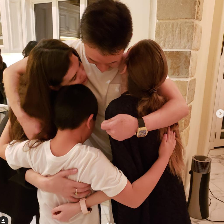 Irinel Columbeanu confirmă că Monica Gabor a născut în secret. În ce relații mai este cu fiica lui, Irina. „Meritau să facă un copil”