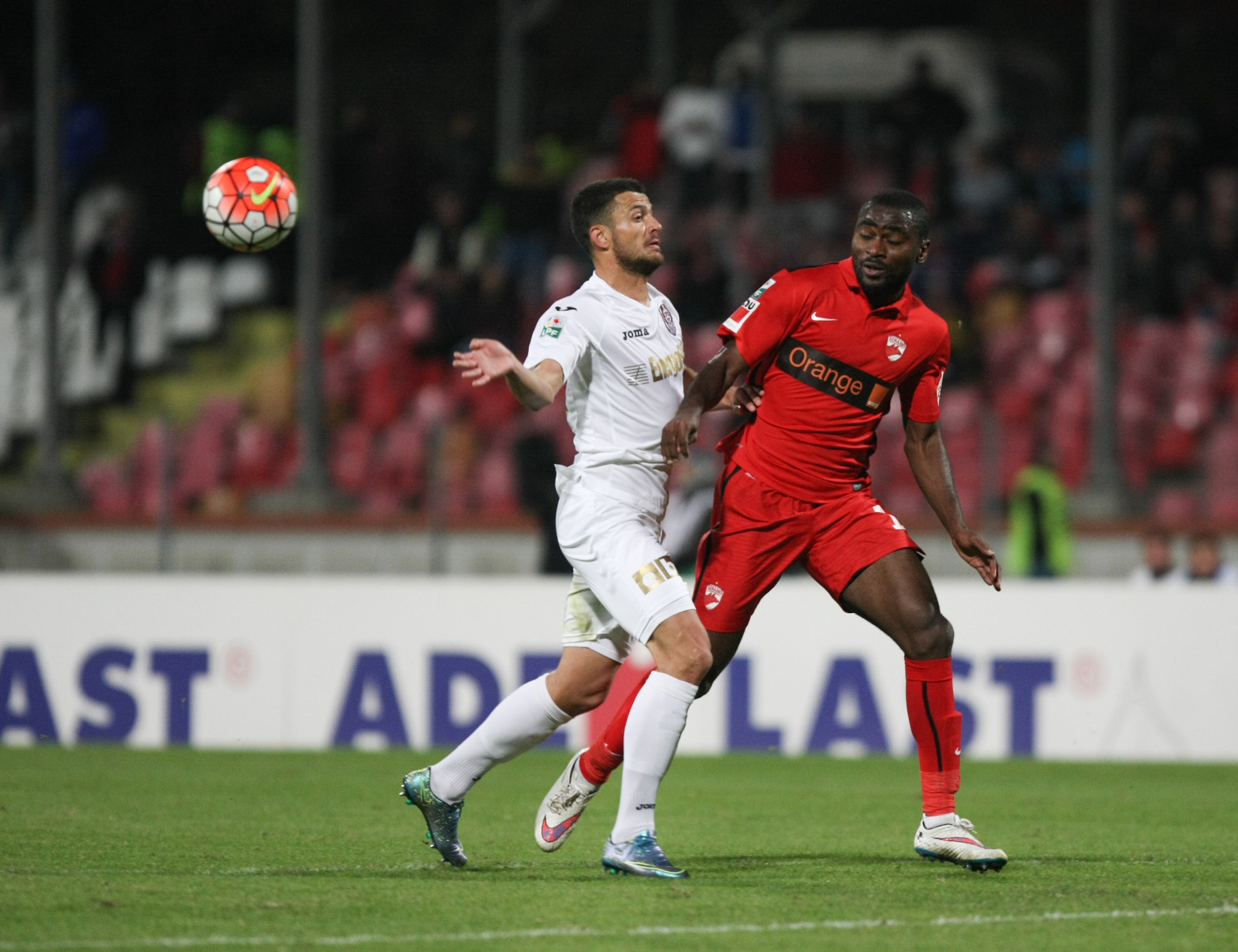 Cupa Ligii, sferturi: Chiajna - ASA Tg. Mureş 1-0, Dinamo - CFR Cluj 2-0