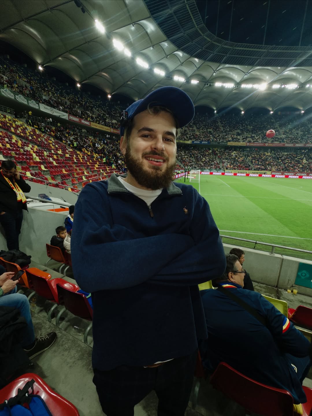 Ce a primit un șofer turc de ride sharing de la un youtuber după ce România a învins Austria: „Ne-am dus direct la el acasă”