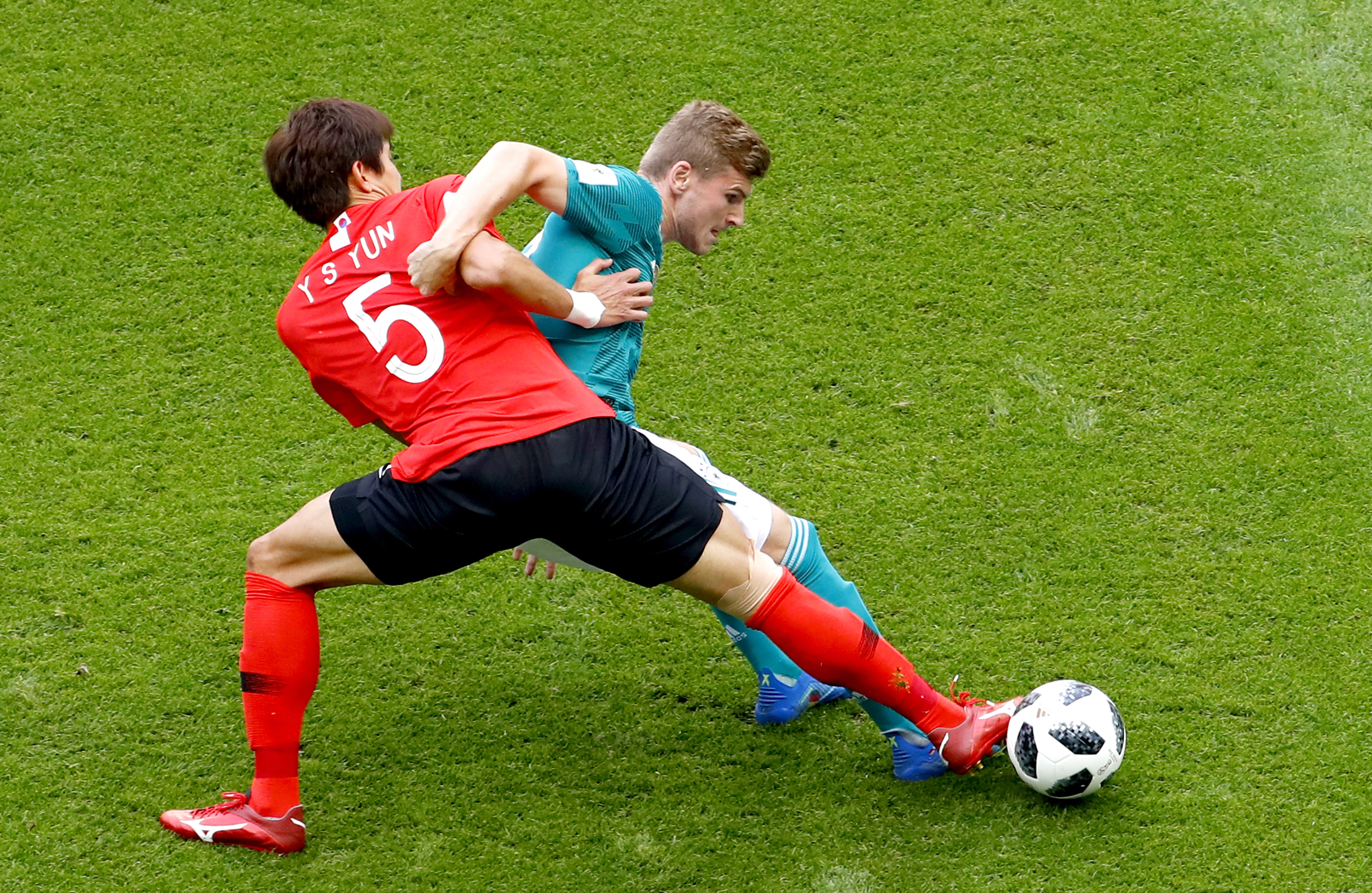 Coreea de Sud - Germania 2-0, în Grupa F a Campionatului Mondial de Fotbal din Rusia 2018. Nemții, fierți în Kazan. Campioana mondială, ”acasă”! / GALERIE FOTO