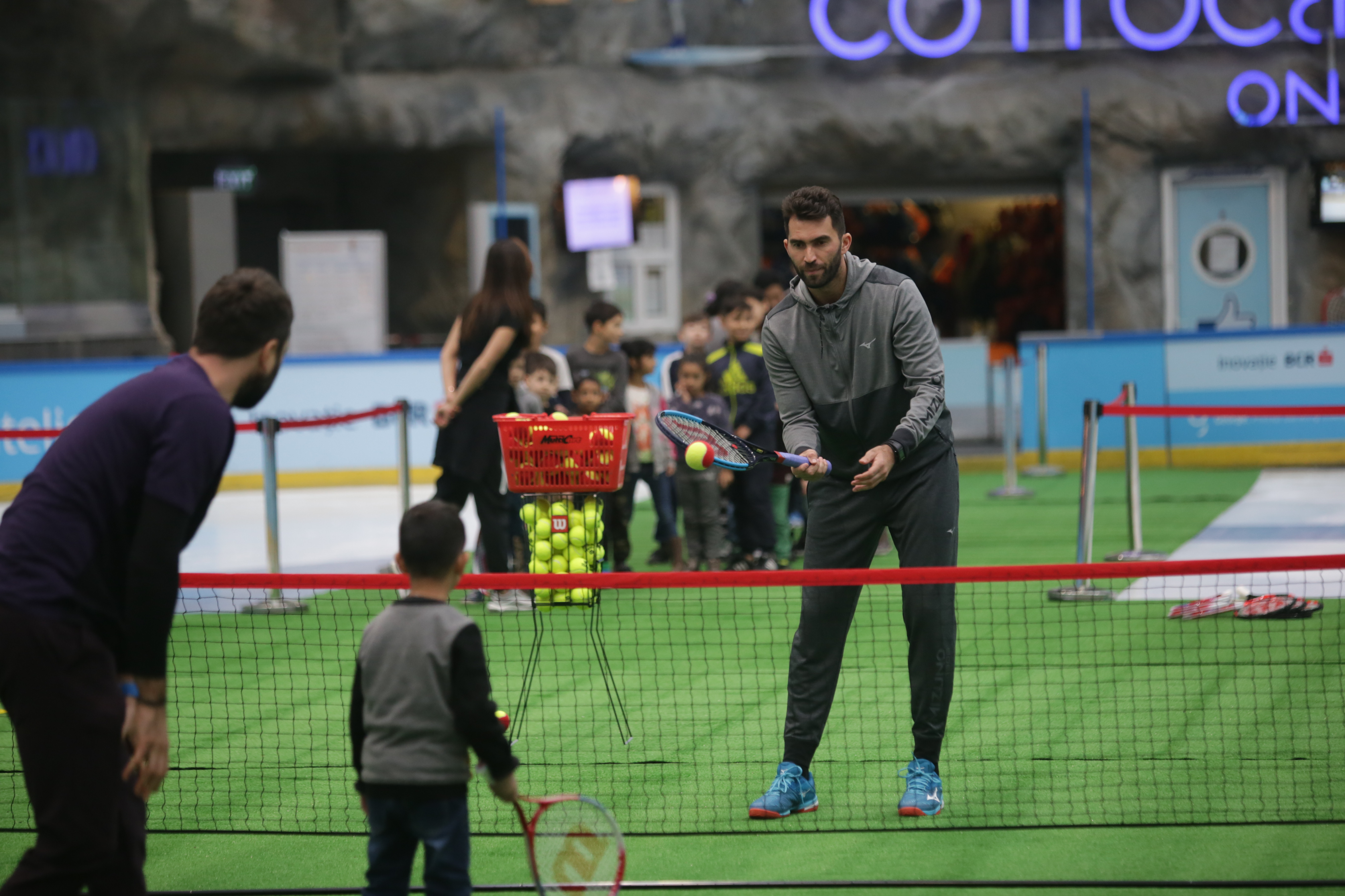Horia Tecău a jucat tenis de câmp pe gheață / GALERIE FOTO