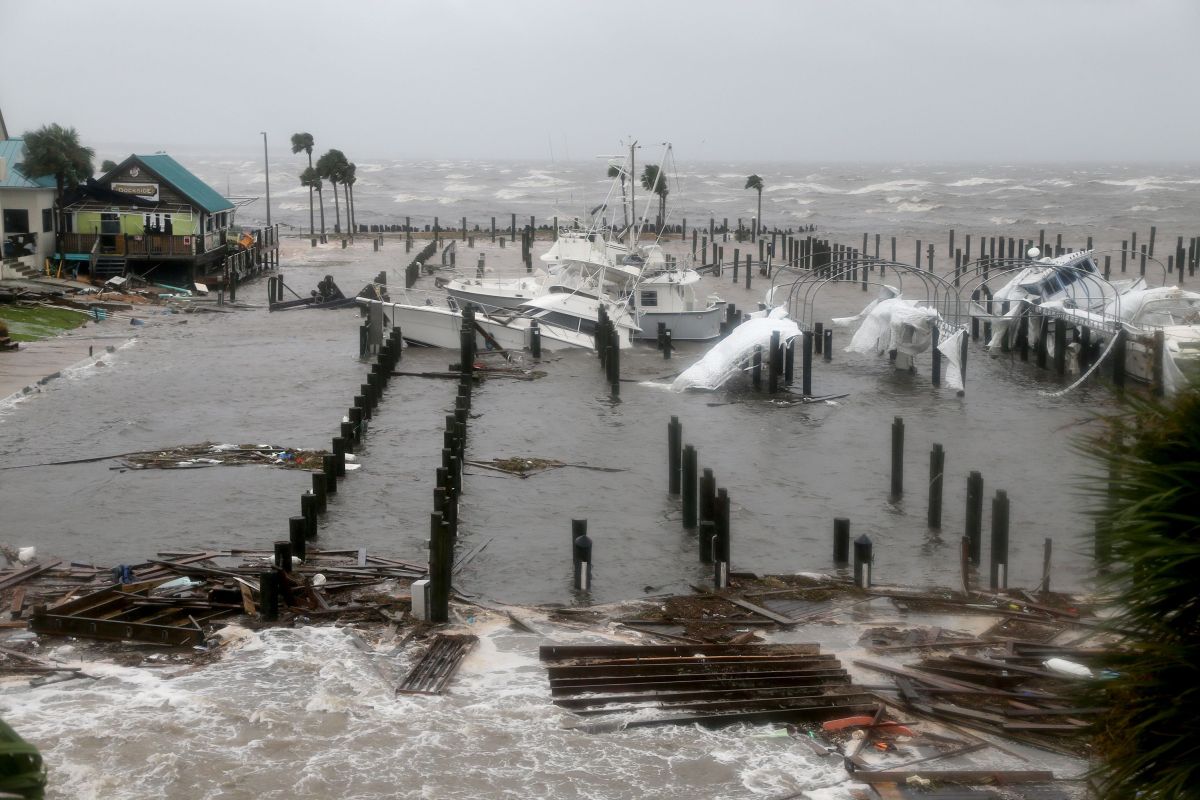 FOTO| Uraganul Michael a ucis șapte persoane în Florida și se îndreaptă spre Georgia