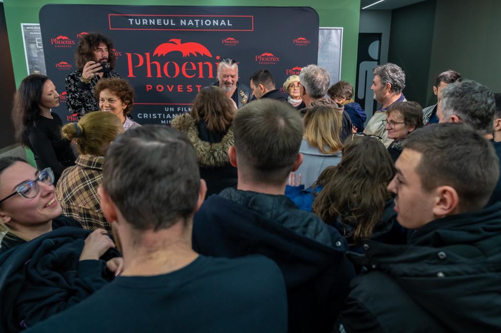 Mii de oameni prezenți la turneul național al filmului „PHOENIX – Povestea”.  „Trebuie să fii serios și să crezi în ceea ce faci”