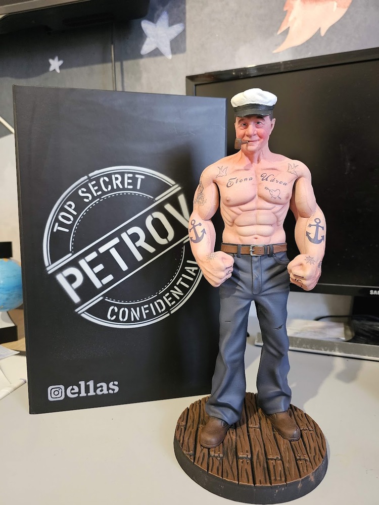 Băsescu, ca Popeye și Ceaușescu, ca personaj de joc din GTA. Suceveanul care îmbină tehnologia cu pasiunea pentru figurine: „Merităm să avem propriile noastre figurine 3D autohtone” 