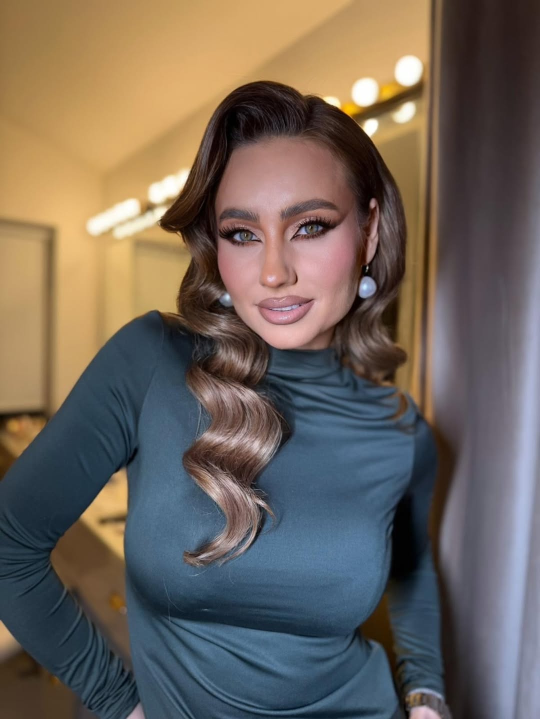 Emilia Dorobanțu a divorțat: „Mergem pe drumuri separate”. Ce i-a scris Alina Sorescu după ce a aflat