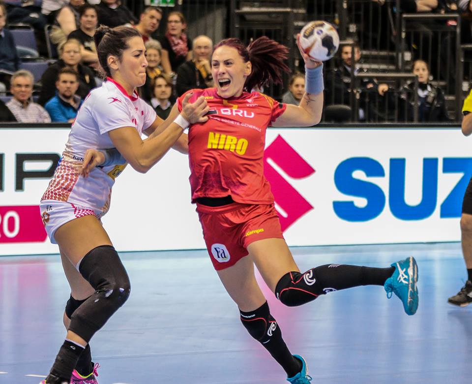 LIVE&VIDEO România - Angola, la Campionatul Mondial de handbal feminin 2017. Egal la pauză, chinurile facerii pentru succes! Joc împiedicat, echipa din Africa a condus și la patru goluri! Dar avem 4 victorii din 4