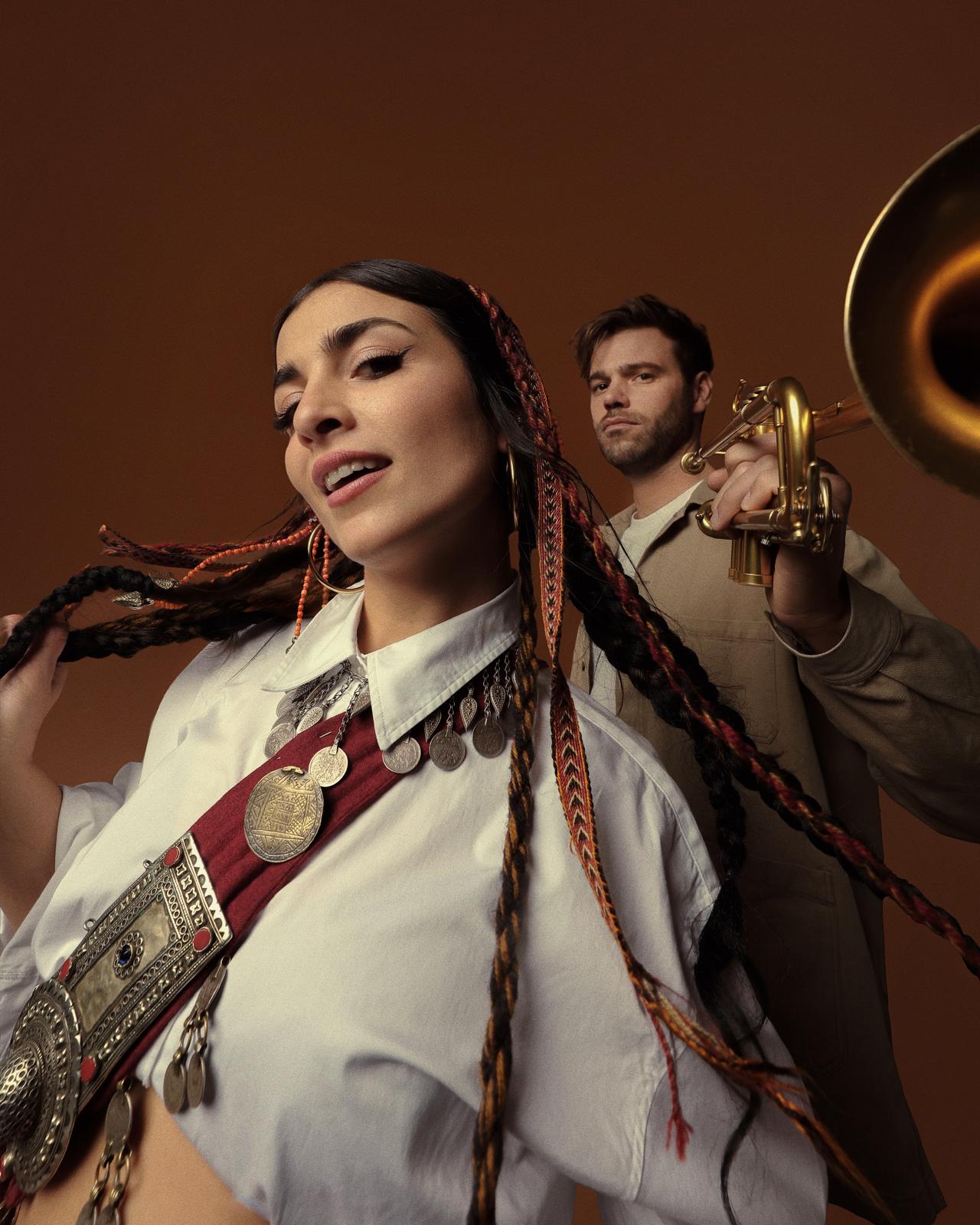 Jaklin Baghdasaryan, artista armeană care a făcut cunoscută melodia românească „Șaraiman” pe toată planeta: „E plăcut să cânt în română, e o limbă melodioasă, dulce și cu caracter”