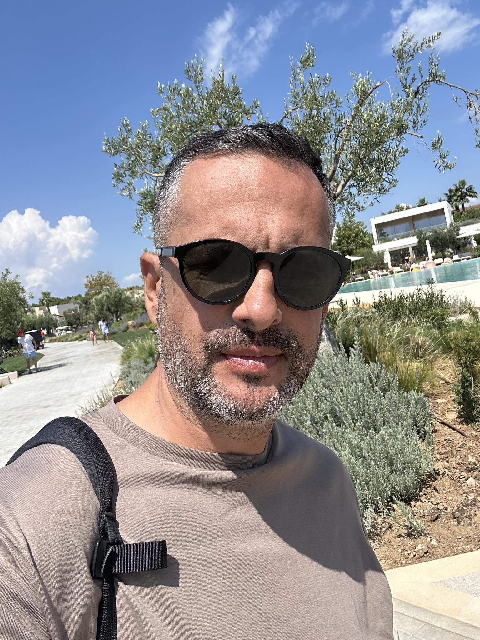 Câți bani a plătit Mădălin Ionescu în Grecia pentru o masă de patru persoane: „Nu exagerez. Țară care a devenit un miracol economic”